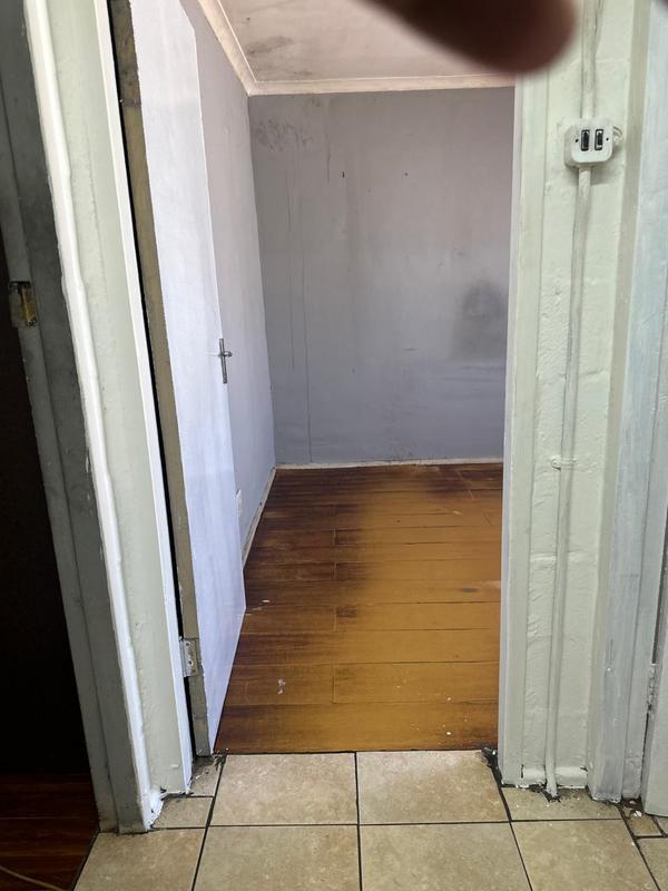 3 Bedroom Property for Sale in Manenberg Western Cape